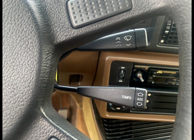 BMW Seria 5 BMW E28 528 eta USA tempomat klima automat szyber 4 szyby w prądzie