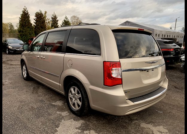 Chrysler Town & Country Touring 2013r 3.6 286KM 